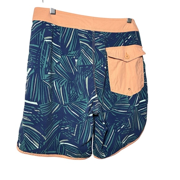 Patagonia Men’s Wavefarer Boardshorts 30 Rain Fern Teal Scallop Swim Shorts Surf - Picture 12 of 15